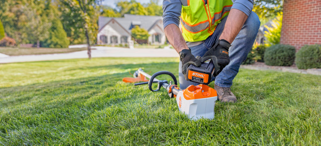 Stihl FSA 135 R Battery Powered Grass Trimmer | Unit Only & Loop Handle