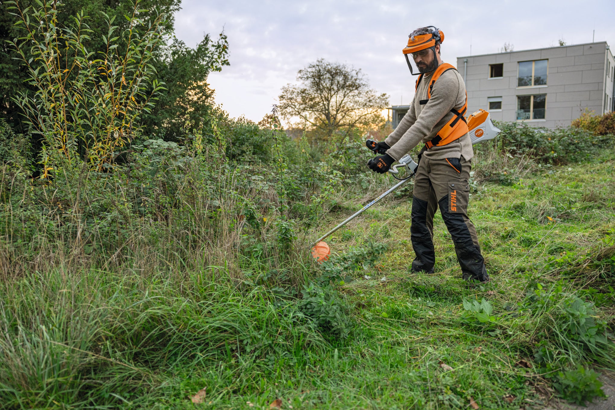 Stihl FSA 200 Battery Powered Grass Trimmer | Unit Only & Bike Handle