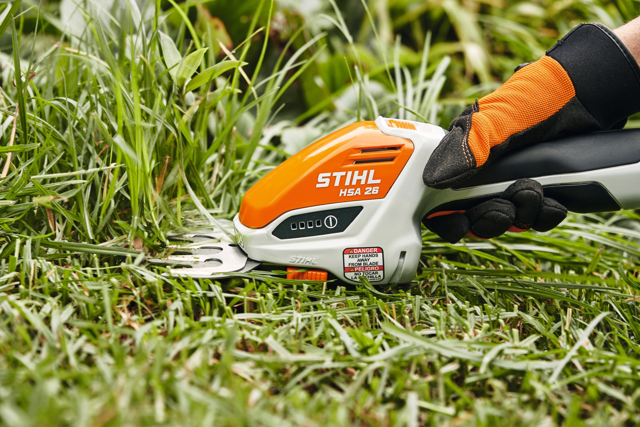 Stihl HSA 26 Battery Powered Hedge Trimmer | Set includes AS 2 Battery & AL 1 Charger