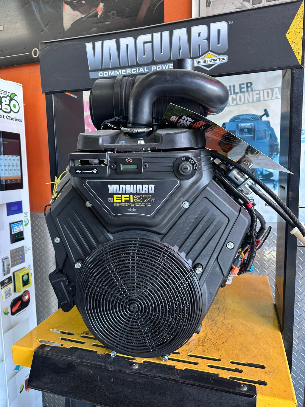 Briggs & Stratton Vanguard 37hp Vertical Engine | 4" x 1-1/8" PTO