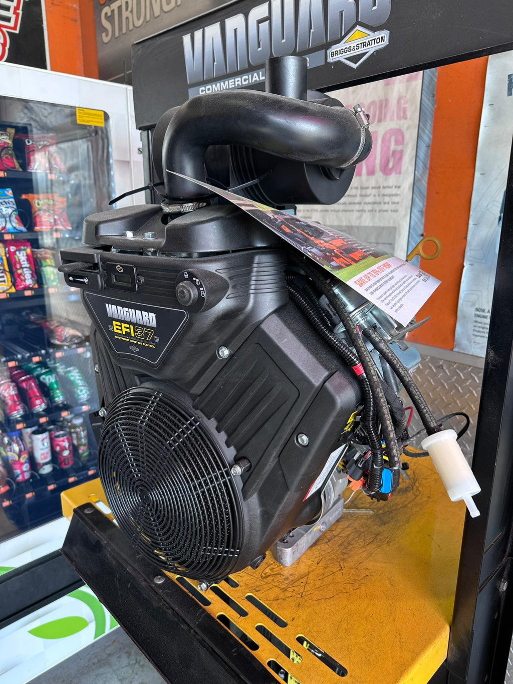 Briggs & Stratton Vanguard 37hp Vertical Engine | 4" x 1-1/8" PTO
