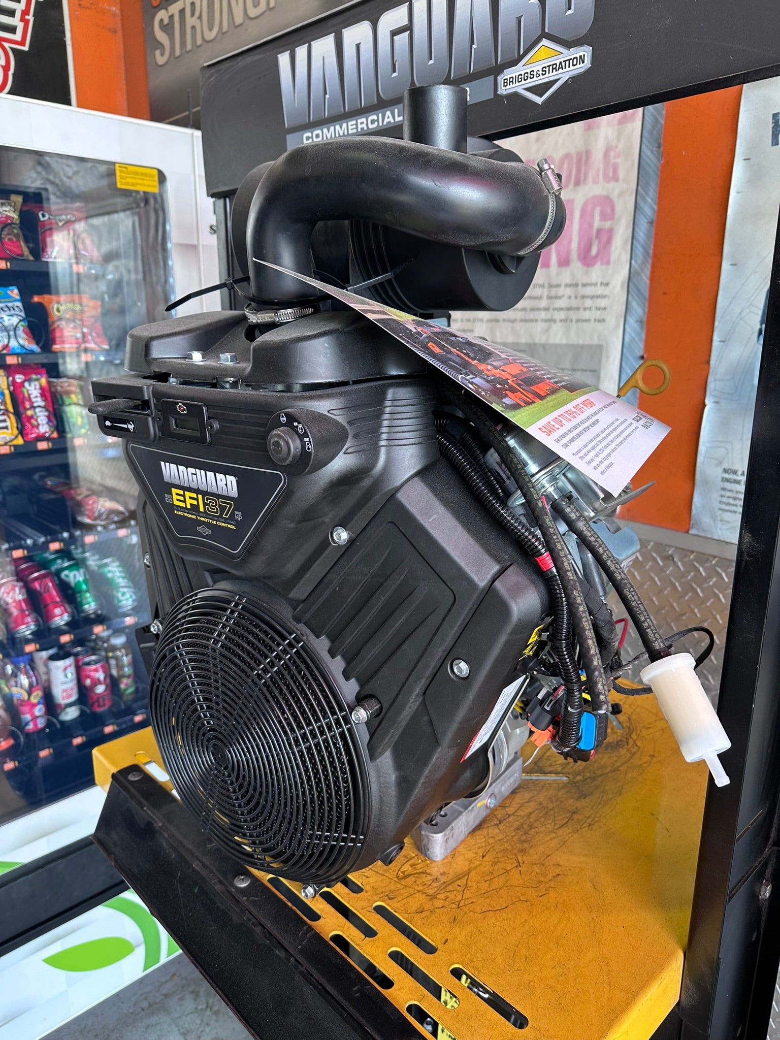 Briggs & Stratton Vanguard 37hp Vertical Engine | 4" x 1-1/8" PTO