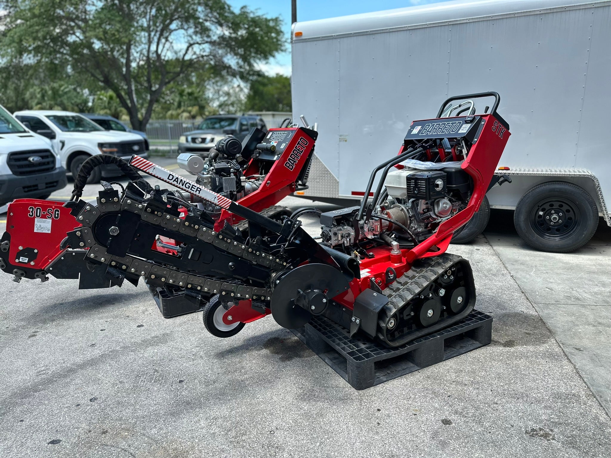 Barreto Trencher STK Track Series | 390cc Honda GX390