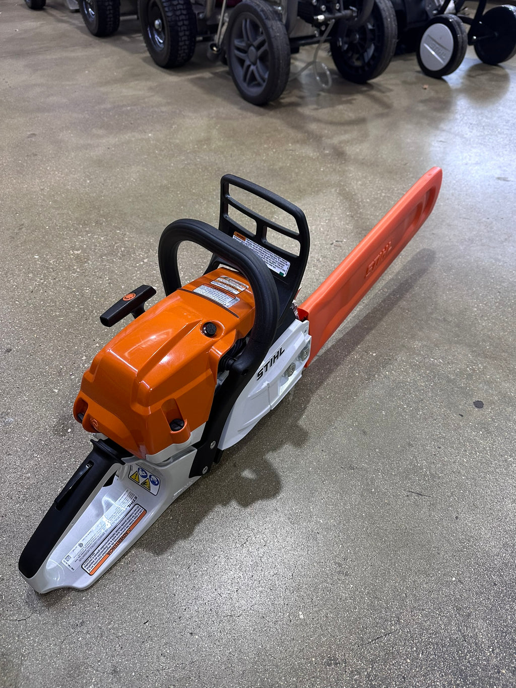Stihl MS 261 C-M Gas Chainsaw | Up to 20" Bar, .325" Pitch (.050" or .063" Gauge)